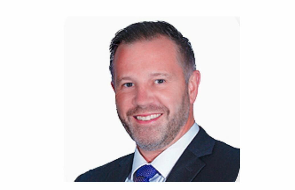 David Yates leads the Digital and Data team at Al Tamimi & Co