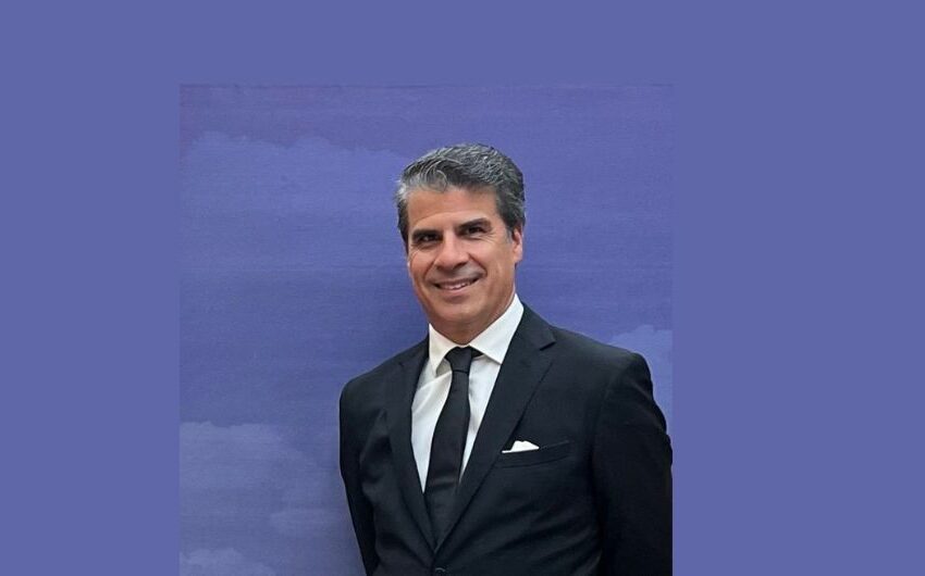  Martínez-Echevarría hires Andrés Salinero